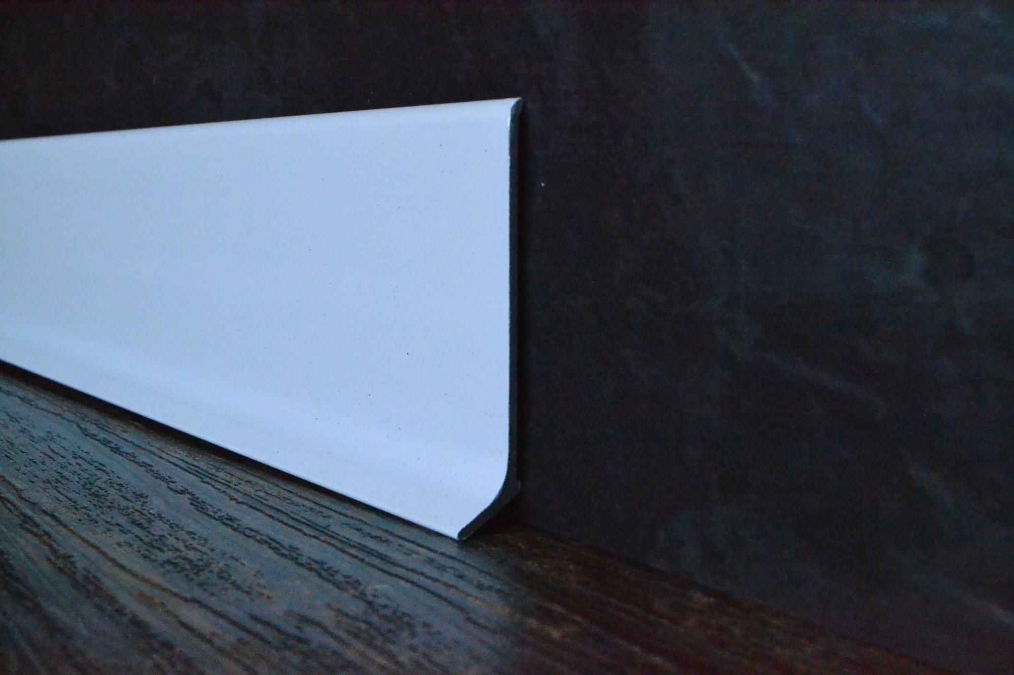 Плинтус алюминиевый L-образный белый (2500*11*60 мм) — купить в Екатеринбурге