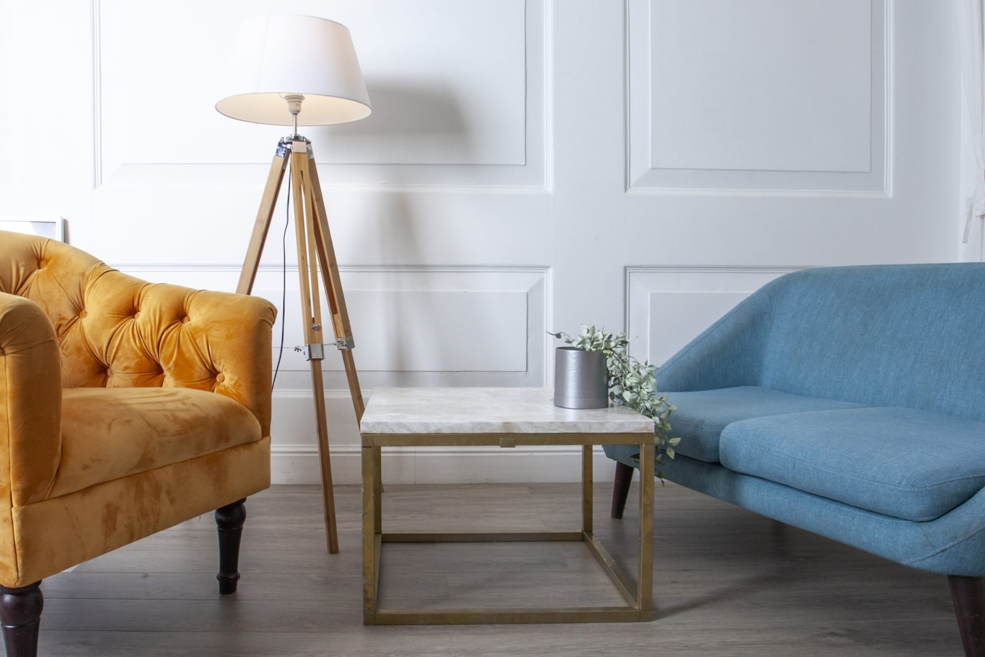 Усовершенствованная кварц-виниловая плитка «Damy Floor» Дуб Английский (1227*187*2,5 мм) — купить в Екатеринбурге