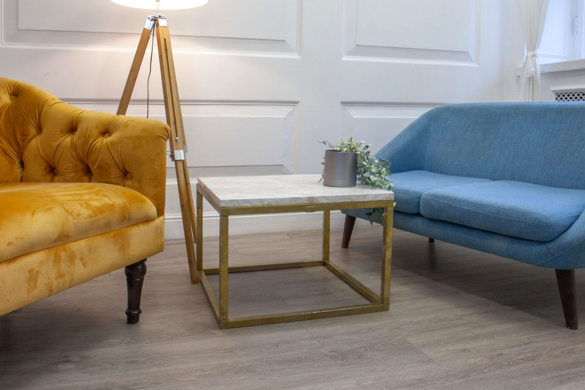 Усовершенствованная кварц-виниловая плитка «Damy Floor» Дуб Английский (1227*187*2,5 мм) — купить в Екатеринбурге